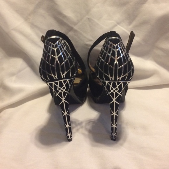 Sam Edelman 👠 - Picture 2 of 3